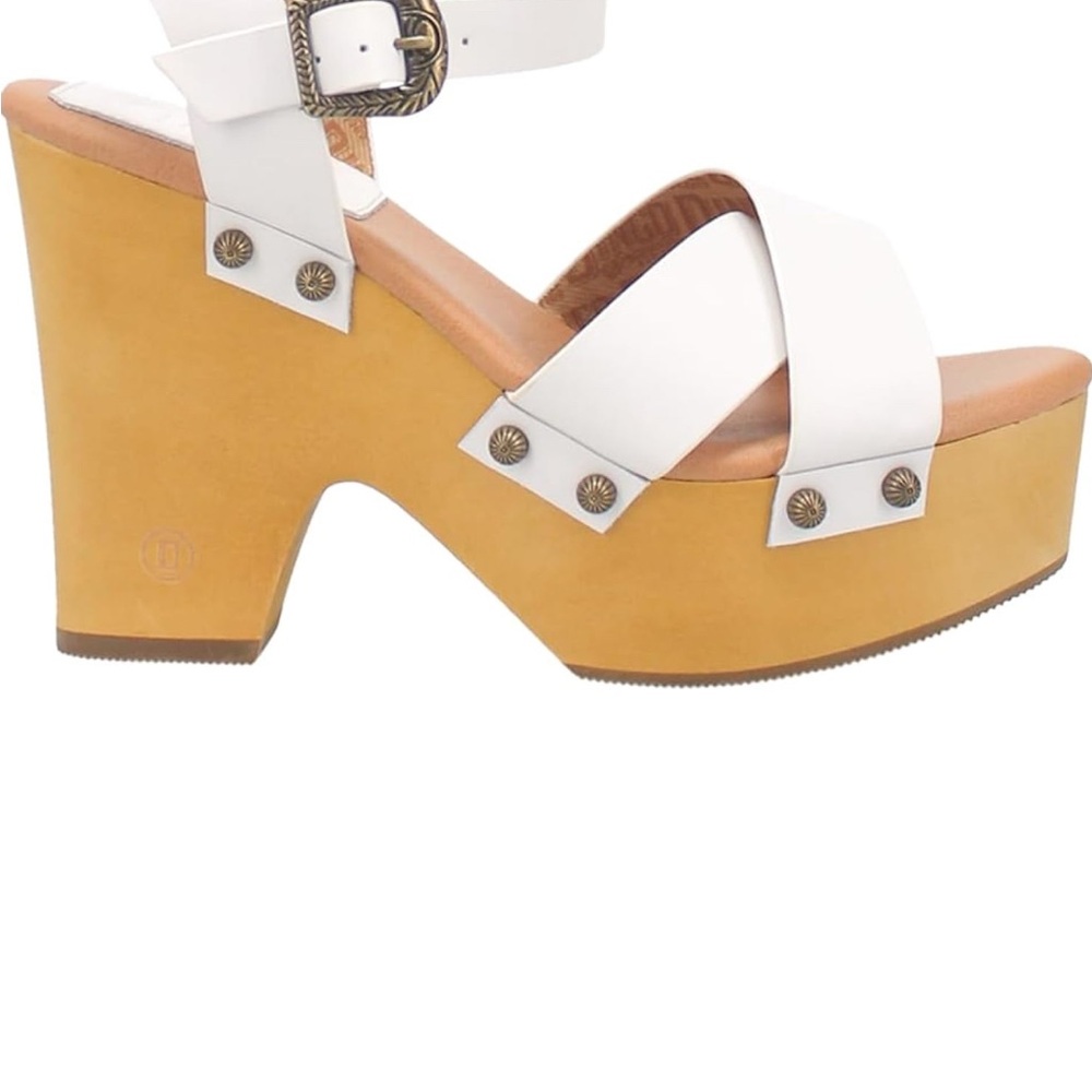 Dingo White and Tan Platform Shoes with Retro Design